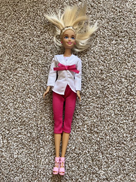 Куклы принцессы и Барби