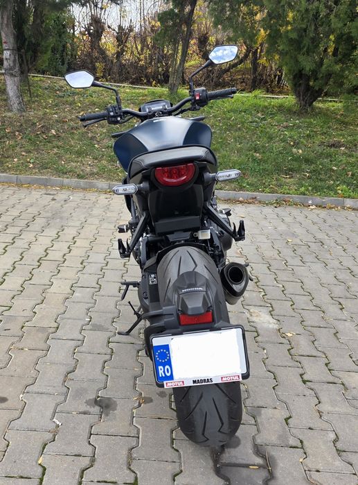 Honda CB 1000 R Black Edition FOP