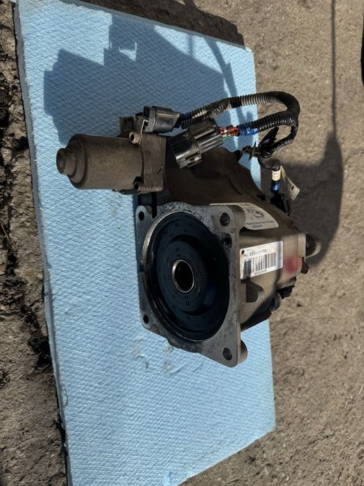 Виско муфа+моторче-Hyundai IX35 2.0 CRDI 184кс