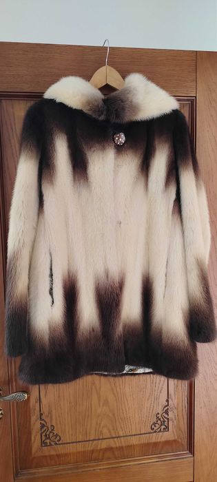 Продам красивую норковую шубу в хорошем состоянии