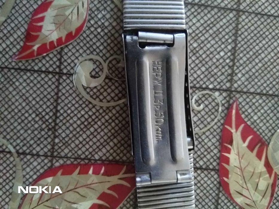 Продам наручные часы