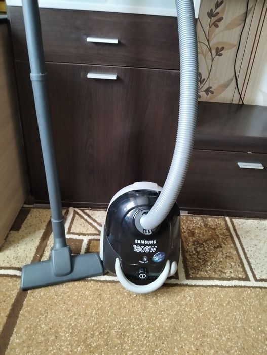 Продам пылесос Samsung