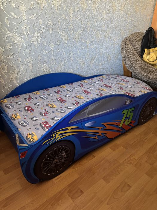Продаю детскую кровать