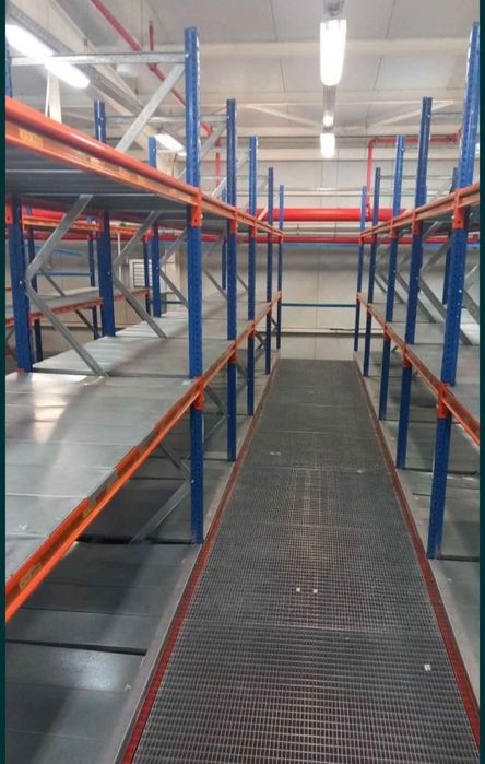 De vânzare rafturi  reglabile pe nivel adâncime 50x120