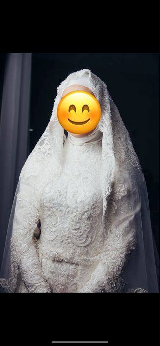 Закрытое свадебное платье-трансформер