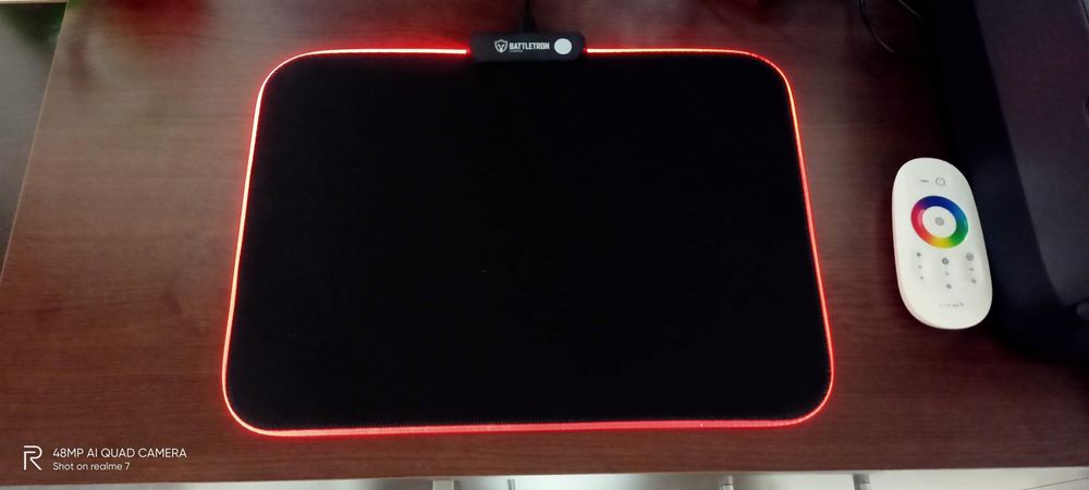 Battletron RGB геймърски пад за мишка