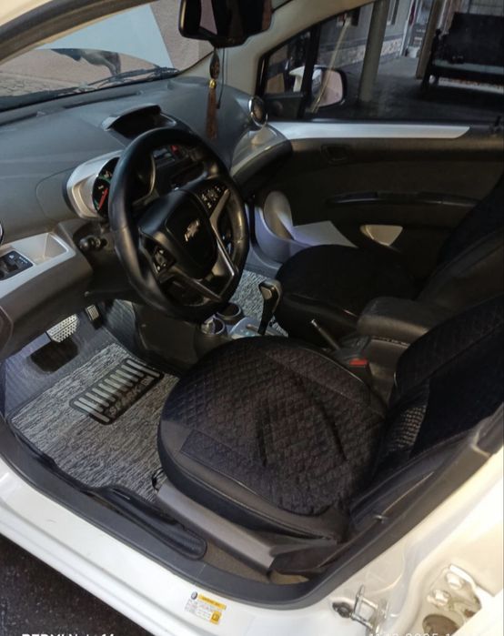 Продается Авто Chewrolet Spark 2017 года автомат.