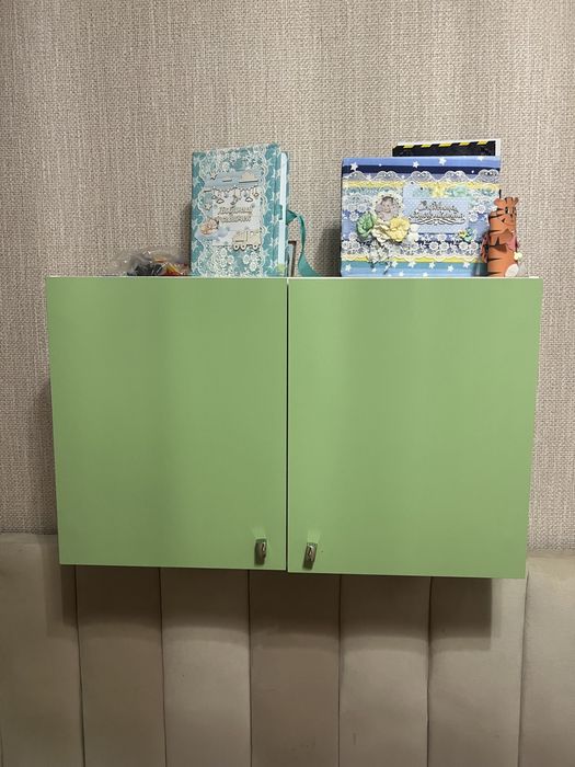 Продам угловой шкаф