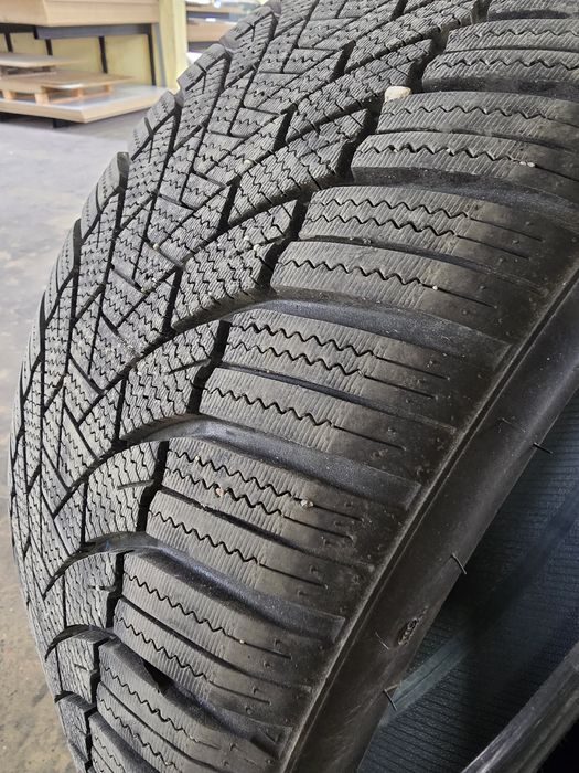 Зимни гуми 245/35 R20