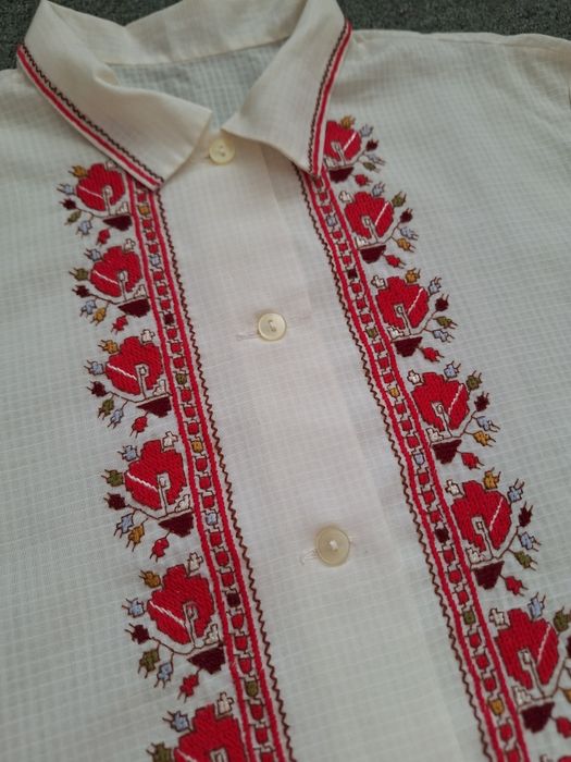 Народна носия 8-12 г. - 90 €