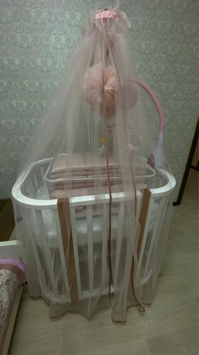 Продам кровать с бортиками