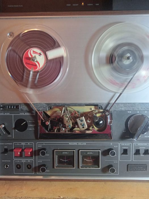 Magnetofon Sony TC 366 defect pe inregistrare