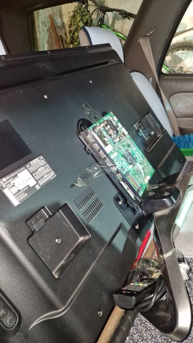 Продам телевизор LG smart tv Модель 2014 года