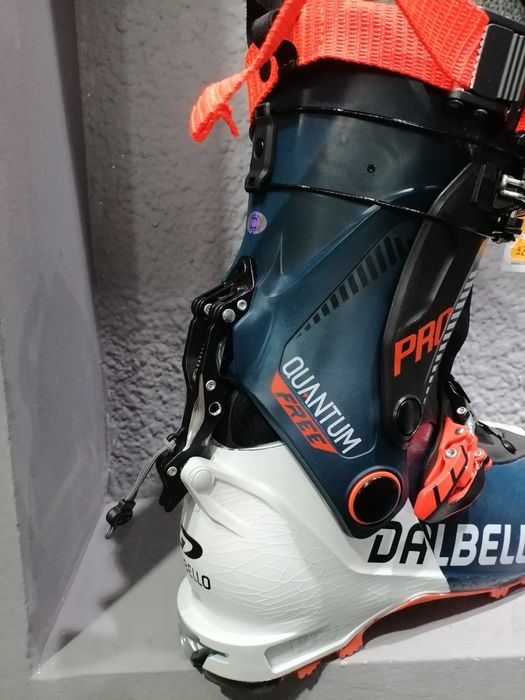 Clapari schiuri ski tura Dalbello Quantum Free Pro Nou! Marime 28.5