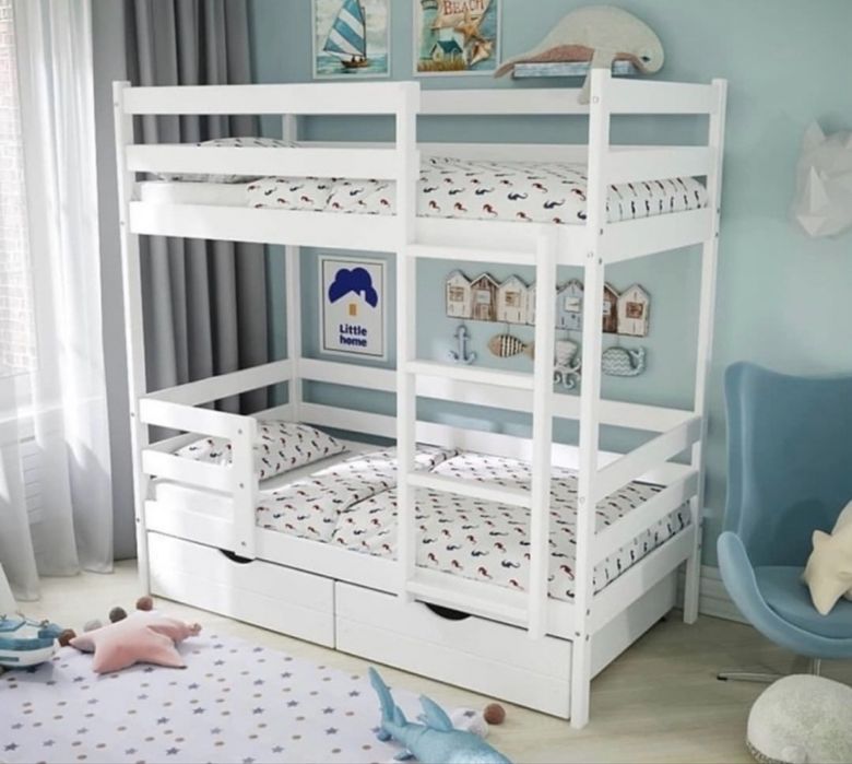 Продам классную кроватку для деток, с вместительными ящиками