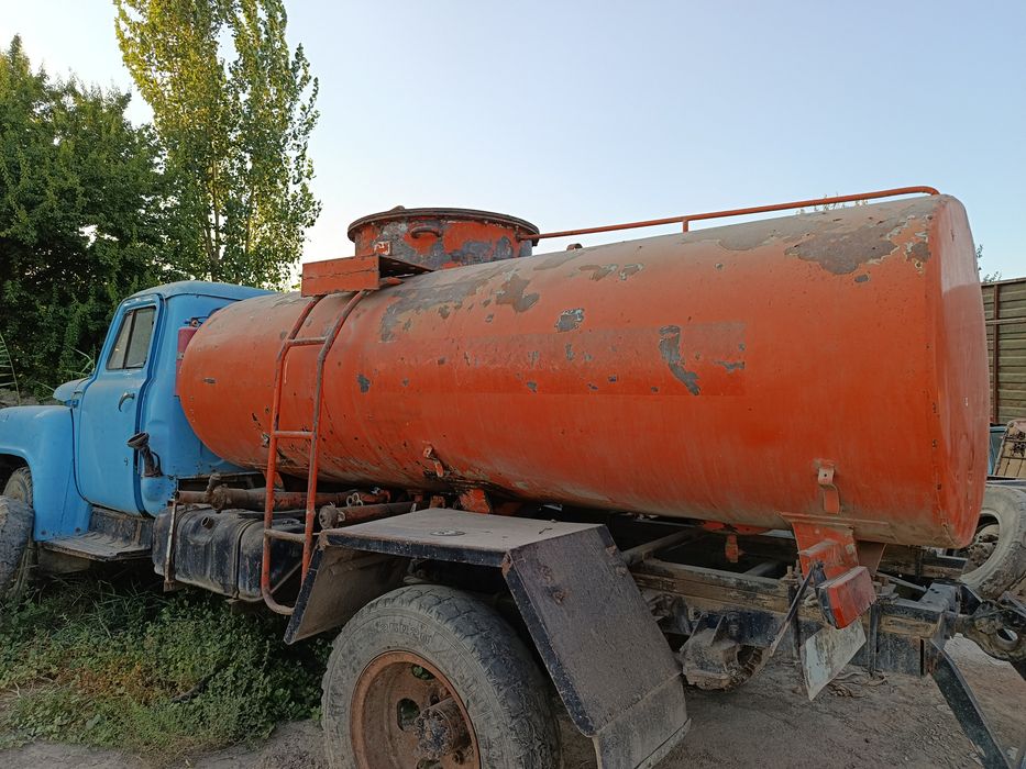 Gaz 53 yomkist sotiladi
