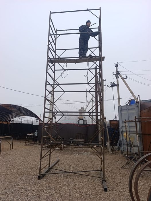 Леса строительные продам