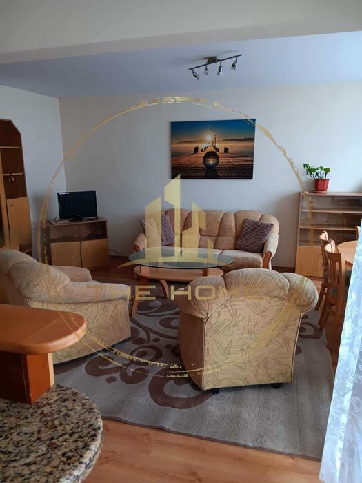 Отлична цена 3 стаен Лятно Кино