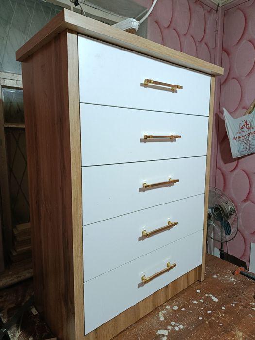 Komod kamod chestr komod dadtafka besplatna razmer vis114 sh85 gl45