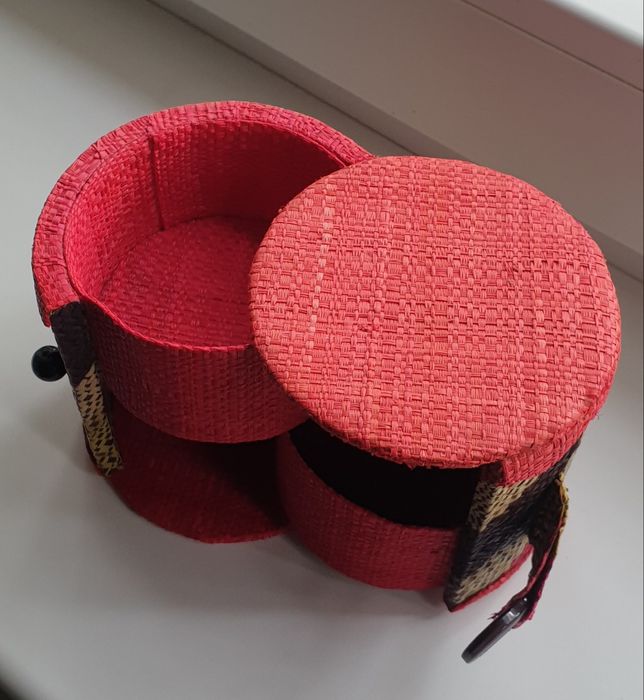 Cutie bijuterii vintage Madagascar