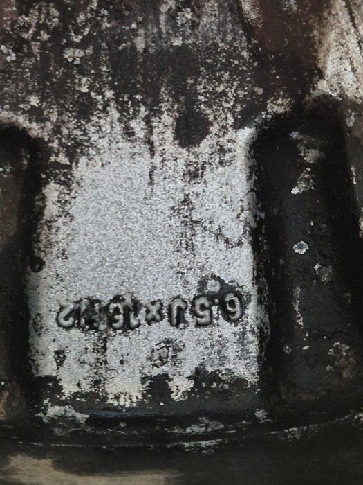 Гуми с джанти форд 215 60 16