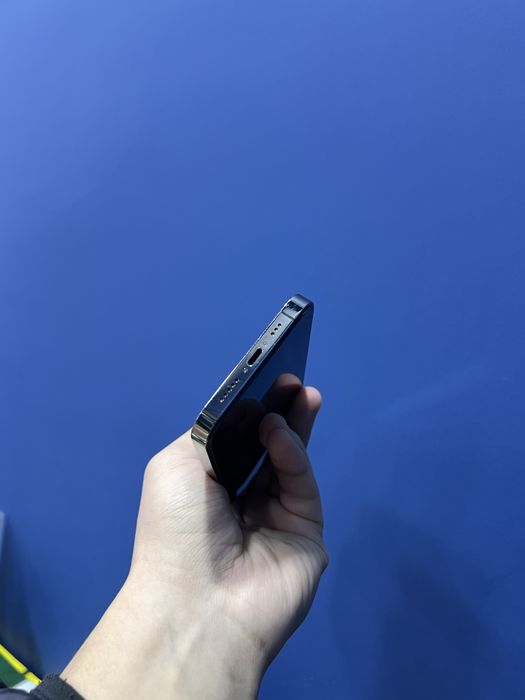 Iphone 12 pro sotiladi