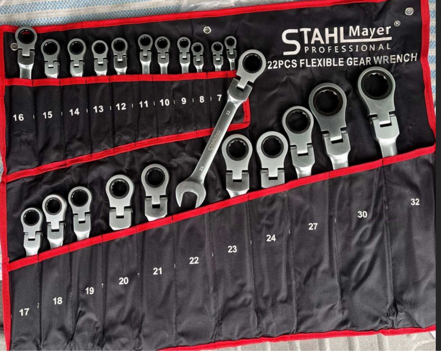 Чупещи Звездогаечни Тресчотни КЛЮЧОВЕ Stahlmayer 6-32MM  22 части