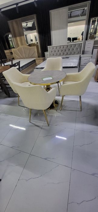 Хар хил турдаги арзон Мебеллар сотилади