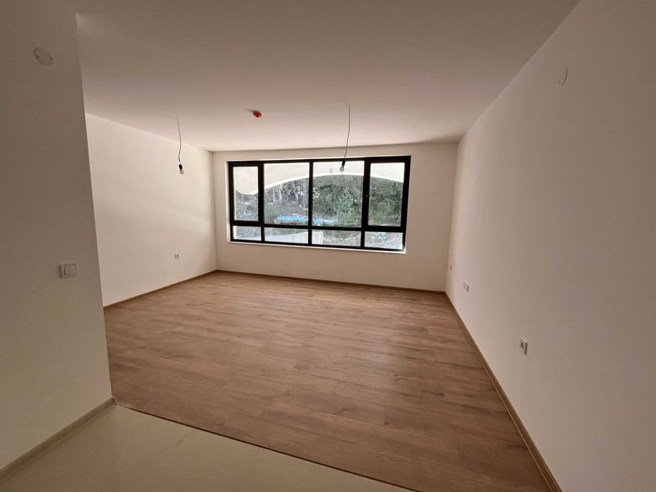 Продава се Тристаен апартамент в к.к. Пампорово - 97 кв.м за 979 €/кв.м - Снимка #2