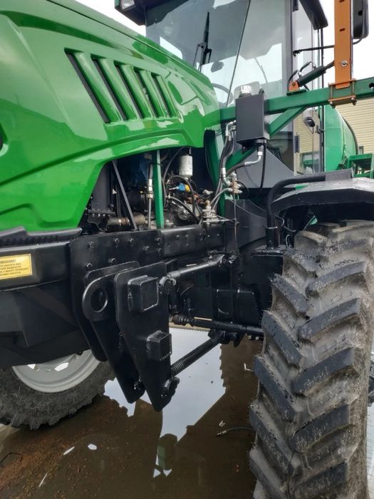 Самоходный опрыскиватель AVAGRO