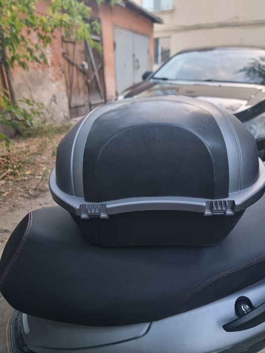 Кофр для любого скутера