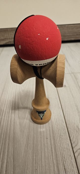 Kendama Krom cu ambalaj original