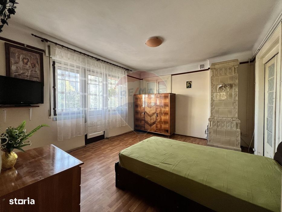 Apartament cu 3 camere de vânzare în zona Bucur Obor