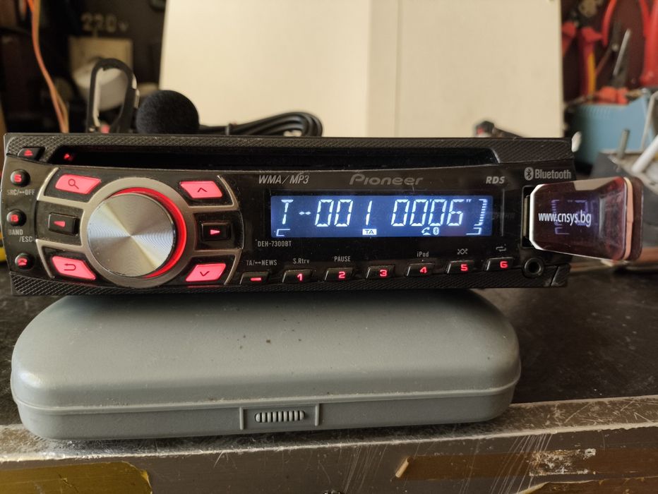 Висок клас авто cd Pioneer deh-7300bt
