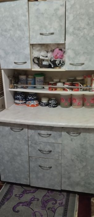 1 хонали 2 хона килинган квартира соталади, Пахтазор МФЙда жойлашган