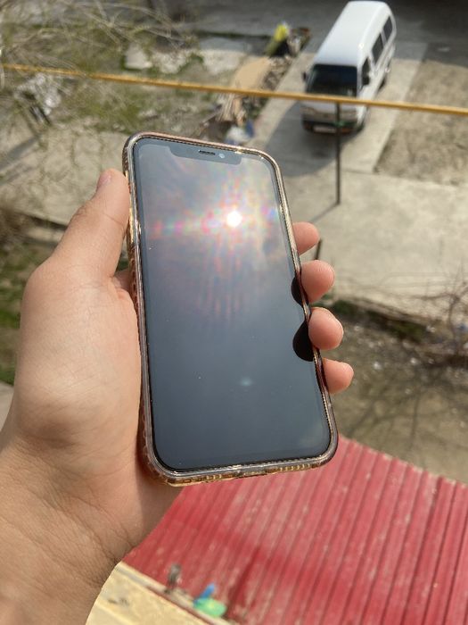 Iphone 11 pro sotiladi 64gb
