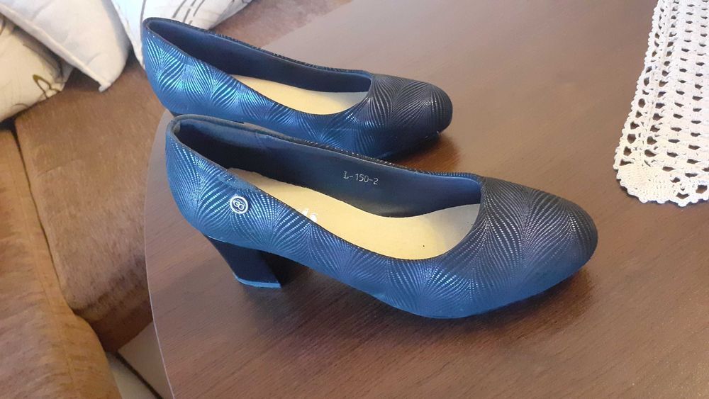 Обувки официални за дама