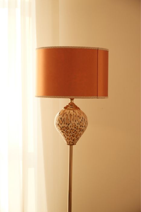 Продается торшер