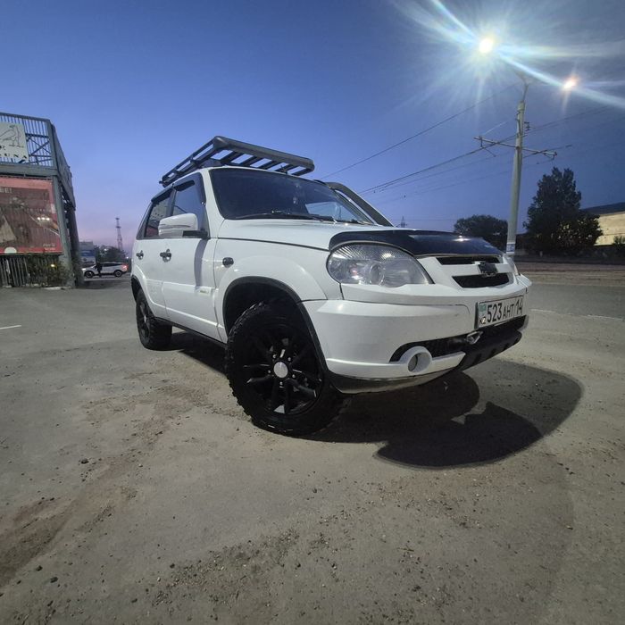 Chevrolet Niva 2014 год