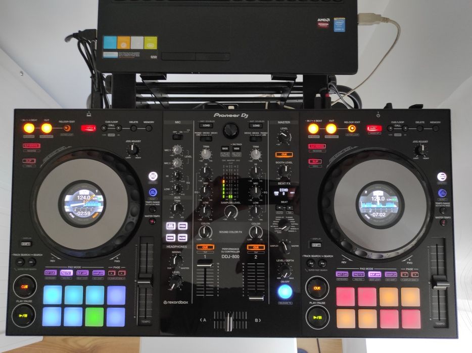 Consola Pioneer DDJ 800