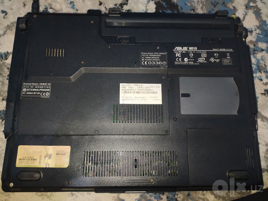 ASUS Notebook б/у надо скачать виндовс