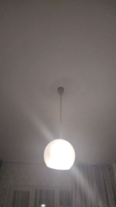 Продается люстра для интерьера