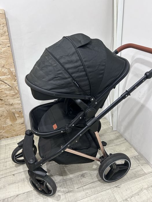 Продам коляску Teknum Q24