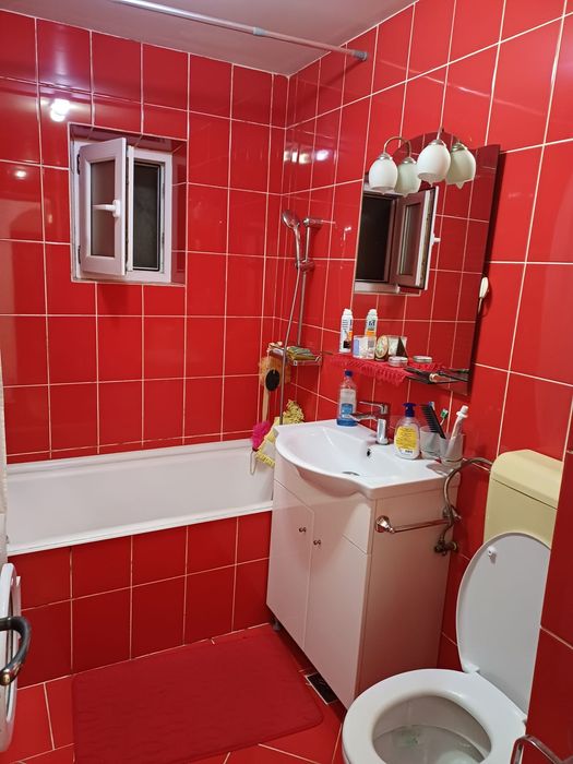 Chirie apartament cu 2 camere