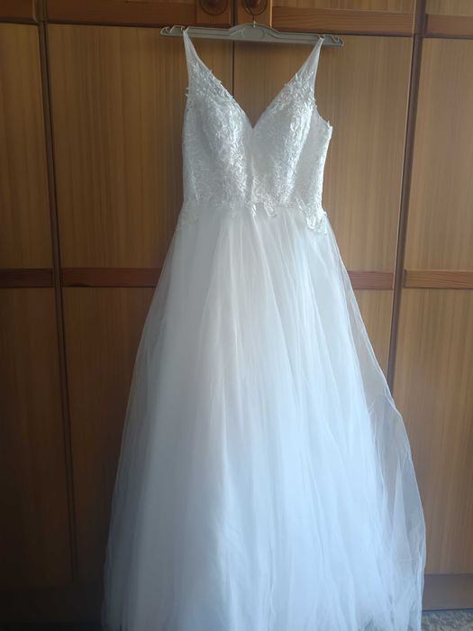 Чисто нова булченска рокля