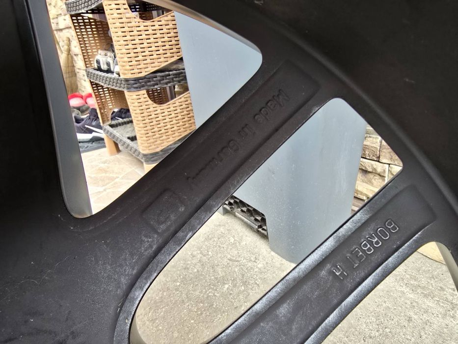 Джанти с гуми 5x120/20 ЕТ 15 9.0Ж