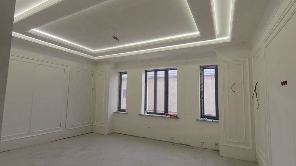 Toshkent tumani mehnat qizgʻaldoq xovli 8 xona+ 2 podvol