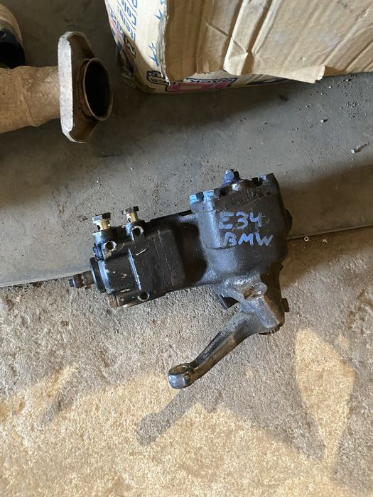 Запчасти на бмв е34