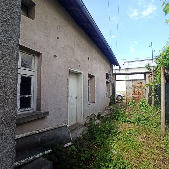 Сгради върху самостоятелен маломерен парцел