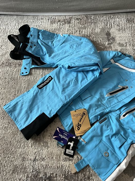 Costum de ski Goldwin